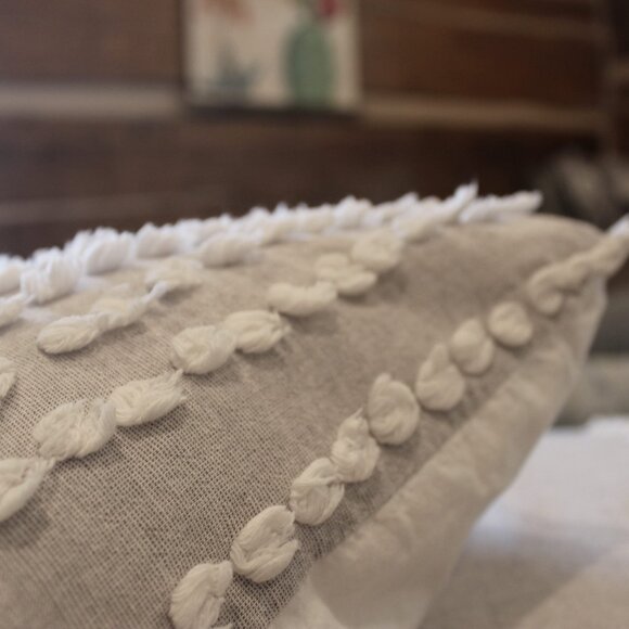 Comforter and 2 Shams. The pure Collection By Indigo Gray White Pom Pom Texture - Picture 3 of 6